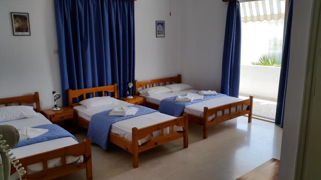 Esperides Hotel Paralia Agias Foteinis 객실 사진